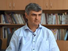 Kárpátalján járt az ukrán nyelvi ombudsman és megállapította: törvénysértők a kárpátaljai magyarok