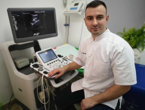 A szégyenérzet és a félelem tartja vissza a férfiakat a prosztatavizsgálattól – pedig nem fájdalmas és életet menthet