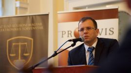 A felvidéki magyarság nyelvhasználati jogait rendezni kívánó törvénytervezetet mutattak be