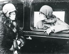 A koronavírusnak jelenleg annyi áldozata van az Egyesült Államokban, mint a spanyolnáthának volt 