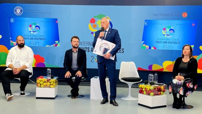 Borbély László: fogyasszunk minél több zöldséget és gyümölcsöt