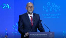 Kelemen Hunor: Romániában a nagyszámú elvándorlás mellett egyre kevesebb gyermek születik