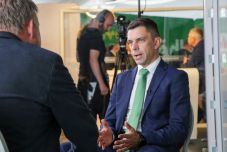 Novák Károly Eduárd: egy helyben topogunk, de a sportstratégia változtathat ezen (VIDEÓINTERJÚ)