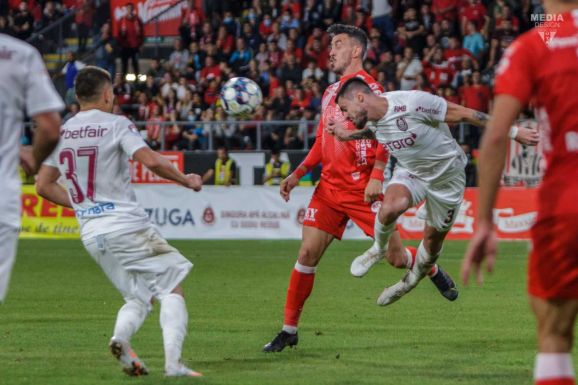 FRISSÍTVE - Liga 1: „féllábon” győzött Aradon a Kolozsvári CFR