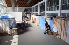 Eljárások útvesztőiben – késik a csíksomlyói tűzkárosult romák lakhatásának megoldása