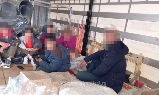 Harminc határsértőt tartóztattak fel a román–magyar határ Arad megyei szakaszán