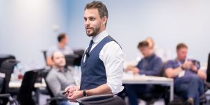 Hazaárulás gyanújával őrizetbe vették a Group IB orosz kiberbiztonsági vállalat vezetőjét