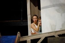 Csongor és Tünde: szilveszter óta első bemutatójára készül a nagyváradi Szigligeti Színház