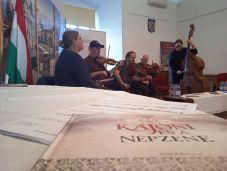 Hármas jubileumot ünnepel erdélyi turnéjával a Barozda együttes