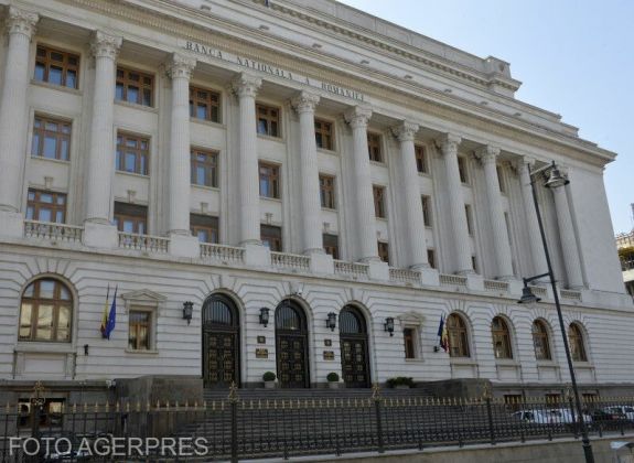 Hatmilliárd euróval nőtt hét hónap alatt az államadósság