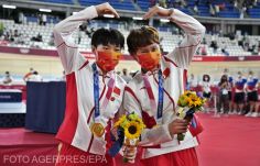 Tokió 2020:  Mao-jelvényt viseltek a dobogón a kínai pályakerékpárosok