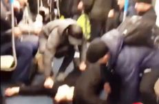 Koronavírus: járványpánikot keltett a moszkvai metróban egy blogger (VIDEÓ)