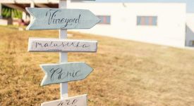 Innovációkról hallgathatunk előadásokat finom borok társaságában Bátoson