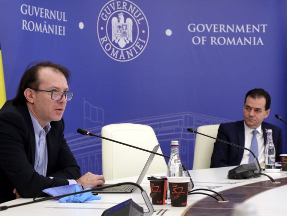 Orban szoros küzdelemre, Cîţu saját győzelmére számít a PNL tisztújító kongresszusán