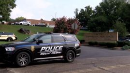 Kiürítettek egy középiskolát Tennessee államban egy fegyveres miatt