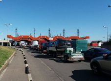 Magyar főkonzulátus: nem változik a határátlépés szabálya a román–magyar határon