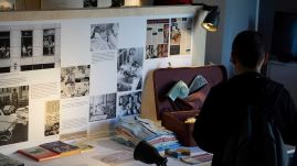 Csíkszeredába költözik a rendszerváltást körüljáró Elmúlt jelen kiállítás