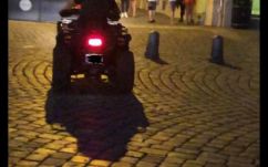 Megbírságolták a négy fiatalt, akik Temesvár központjában ATV-vel száguldoztak