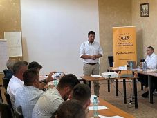 AUR: Erdélyben végzett beruházásai révén Magyarország uralma alá vonja az ország egy részét 