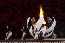 Paralimpia 2020: fellobbant a láng Tokióban