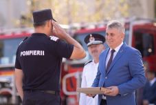 Kitüntették a Görögországban segédkező romániai tűzoltókat