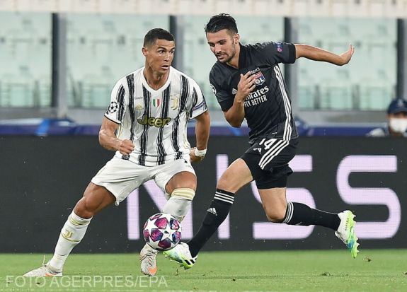 Cristiano Ronaldo Manchesterbe, Mbappe a Real Madridba tart