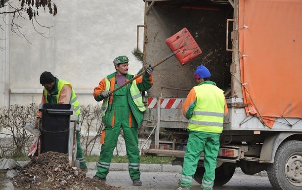 Hamarosan kezdődik az általános tavaszi nagytakarítás Csíkszeredában