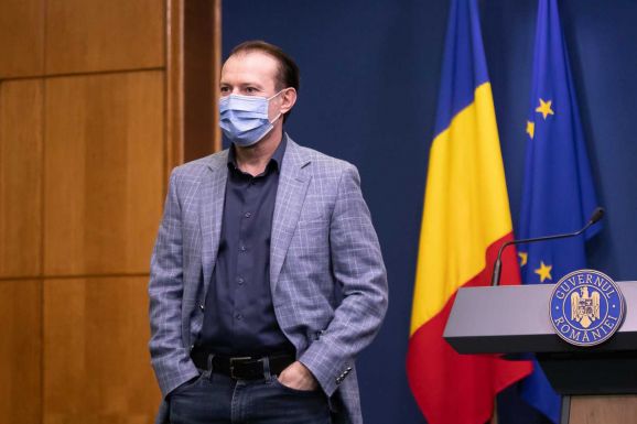 Florin Cîţu: az oltás jog, de felelősség is