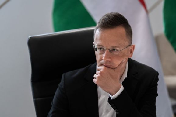 Szijjártó: Magyarország elvárja, hogy Ukrajna tiszteletben tartsa a magyar közösség jogait