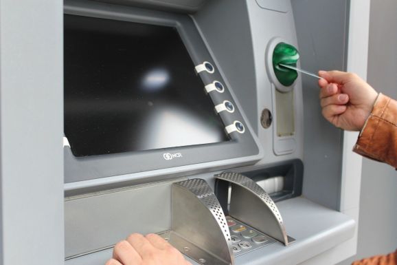 Meglopott anyósával egy fedél alá került házi őrizetbe egy kolozsvári nő