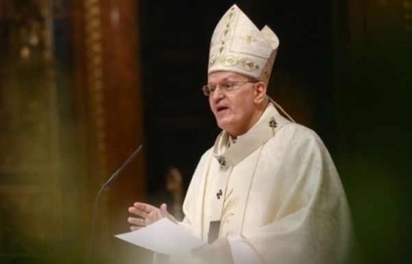 Erdő Péter bíboros: a feltámadt Krisztus távlatot ad kiszolgáltatottnak tűnő életünknek