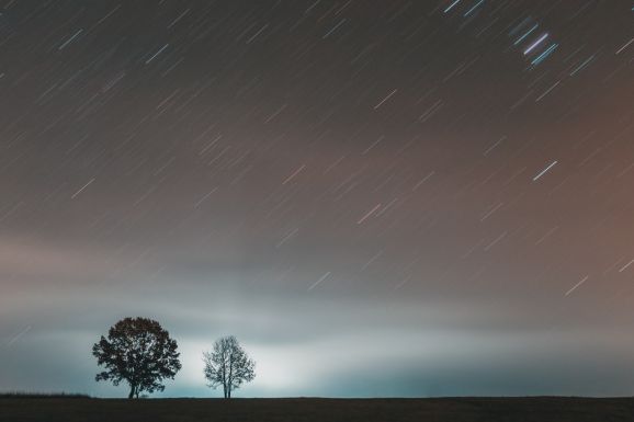 Itt a tavasz első meteorraja: tűzgömbökkel érkezhetnek a hullócsillagok