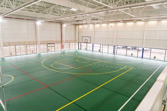 Új sportcsarnok épül a Bihar megyei Tótiban és tornaterme lesz az érszőllősi iskolának