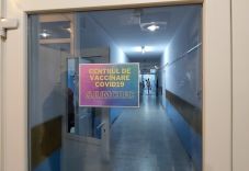 Gyorsul, de a kifulladás jeleit mutatja a hazai oltáskampány