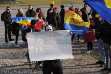 EMSZ: nem lehet közösséget vállalni a magyarellenességbe átcsapó tüntetésekkel