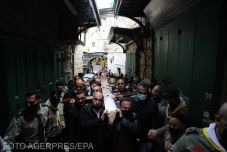 A szokásosnál kevesebben járták végig a nagypénteki keresztutat Jeruzsálemben