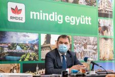 Negyedéves beszámolót és terepszemlét tartott Nagyváradon Cseke Attila fejlesztési miniszter