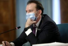 Hitelminősítés: Cîţu üdvözli, hogy negatívról stabilra javították a román gazdaság kilátásait