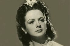 Az egykori legnépszerűbb erdélyi színésznő életét kutatja Londonban élő unokája