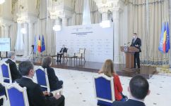 Iohannis: a járványvédelmi intézkedések betartása döntő jelentőségű