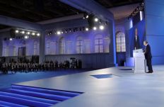 Fenyegető üzenetet küldött a nyugatnak az orosz elnök – kiutasítottak tíz amerikai diplomatát