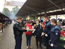 Továbbra is záporoznak a bírságok a járványvédelmi szabályok megszegése miatt