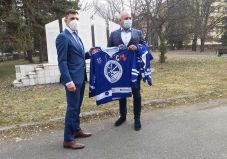 A csíkszeredai városháza tulajdonába kerül a Vákár Lajos Műjégpálya