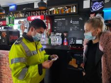 Záporoznak a járványvédelmi szabályok áthágása miatt kiszabott bírságok