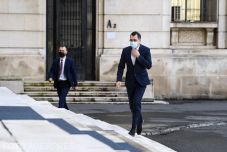 Egyre jobban megosztja a kormánykoalíciót Vlad Voiculescu egészségügyi miniszter