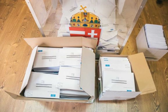 Az RMDSZ több mint 132 ezer levélszavazatot juttatott el a külképviseletekre