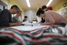 Részvételi arány 17 órakor: 62,92 százaléknyian már választottak