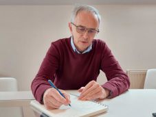 Székely István politológust kérdeztük: hogy alakulhatott ki Erdélyben a Fidesz 90 százalékos támogatottsága?