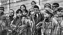 Európai Bizottság: szorosan együttműködünk a tagállamokkal a cigányellenesség elleni küzdelemben