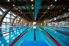 Átadták az új marosvásárhelyi uszodát, keddtől a nagyközönség is használhatja